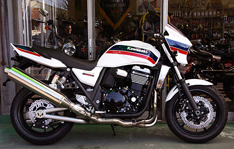 ZRX1200 DAEG RS-ITOHオリジナルR-2カラー
